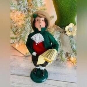 Retired Signed Numbered 4/100 Byers’ Choice Caroler Victorian Teen 1999